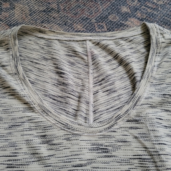 Lululemon Meant To Move Long Sleeve Tiger Space Dye Black White Scoop Neck Gray - Picture 6 of 10
